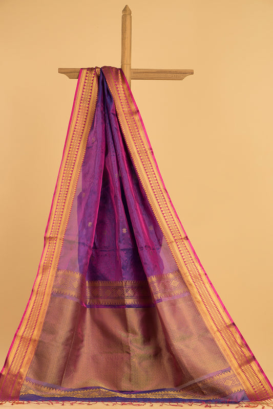 Hand Made Jamdani Saree With Shaded Grape Purple - 085