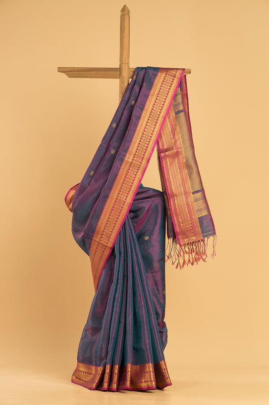 Hand Made Jamdani Saree With Shaded Wine Purple - 086