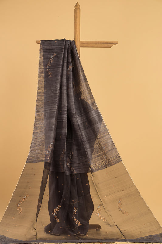 Hand Made Jamdani Saree With Smoke Black - 096