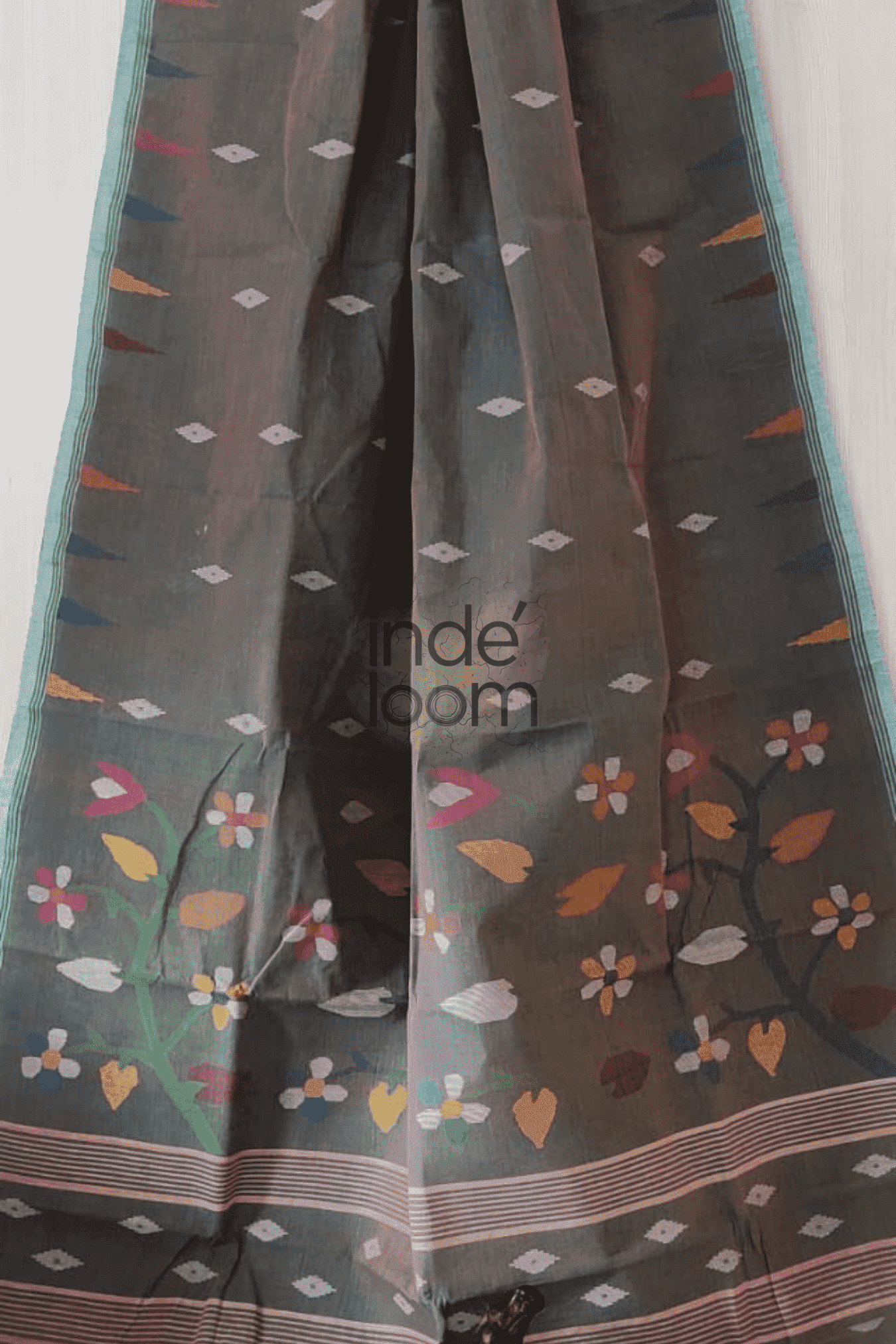 Floral Dark Grey Bengal Pure Cotton Jamdani Saree-021 - indeloom