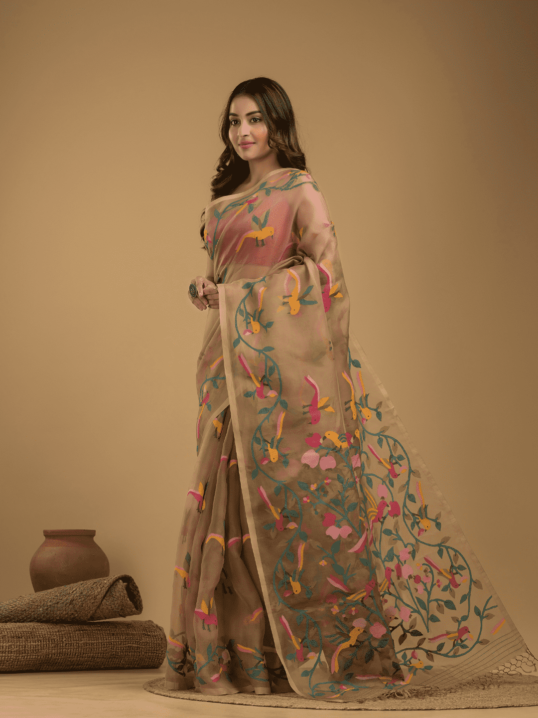 Hand Made Muslin Jamdani Saree With Sand Brown - 021