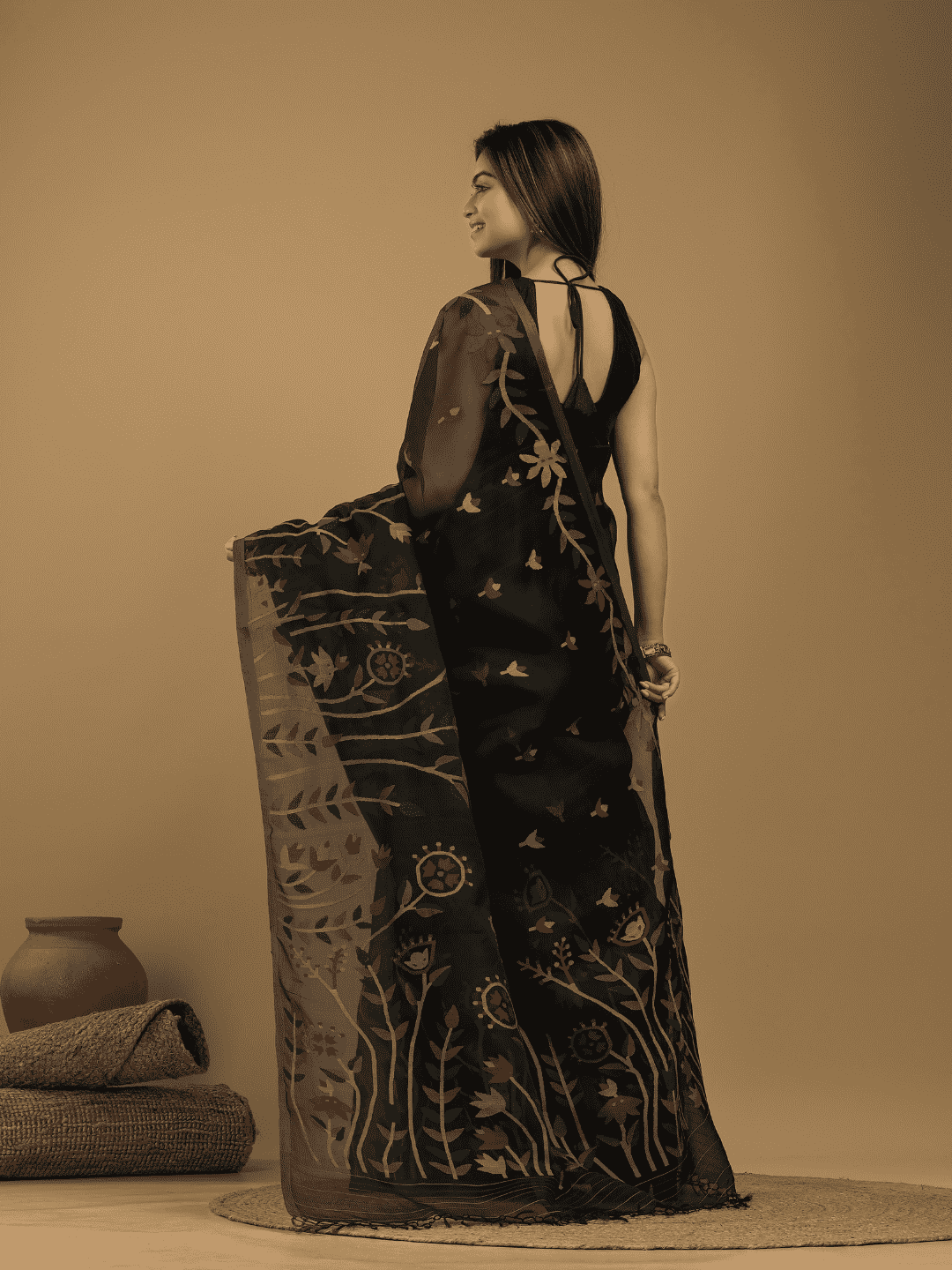 Muslin Jamdani Saree With True Black - 025