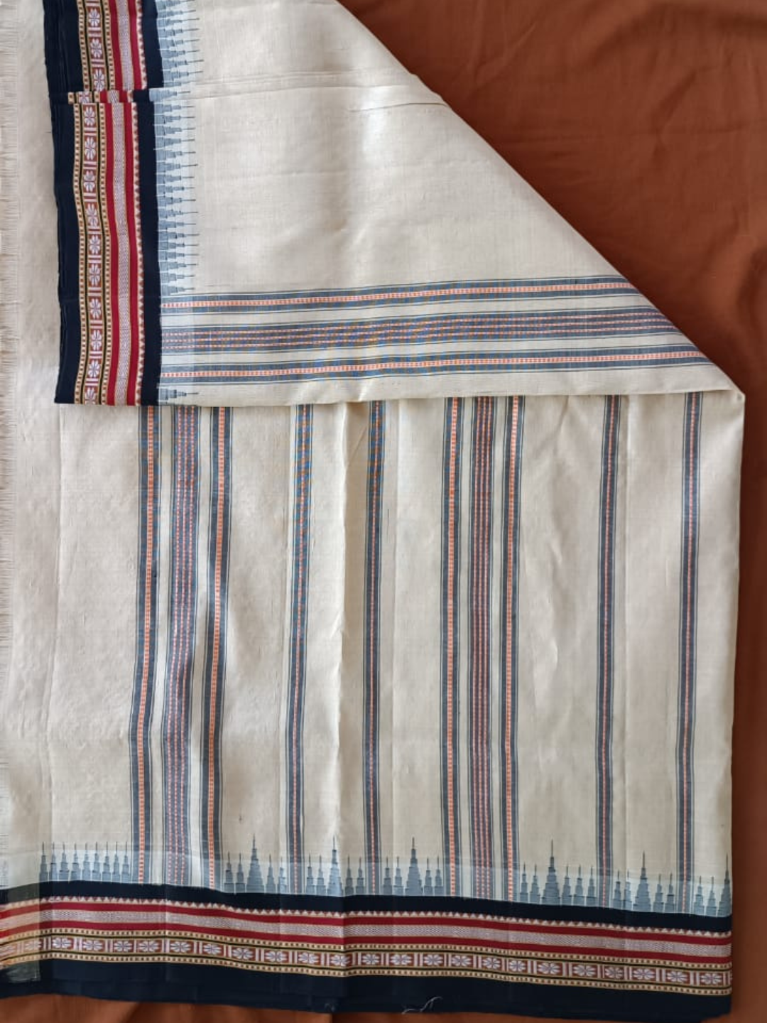 Beige & Wine purpule Handloom Vidarbha Tussar Silk Saree with Multicolor Contrast Border -064