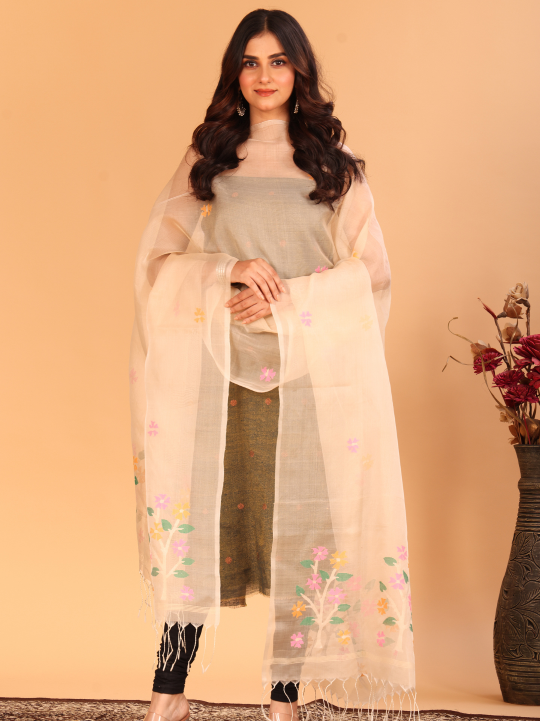 Handwoven Muslin Jamdani Dupatta | Soft Cream