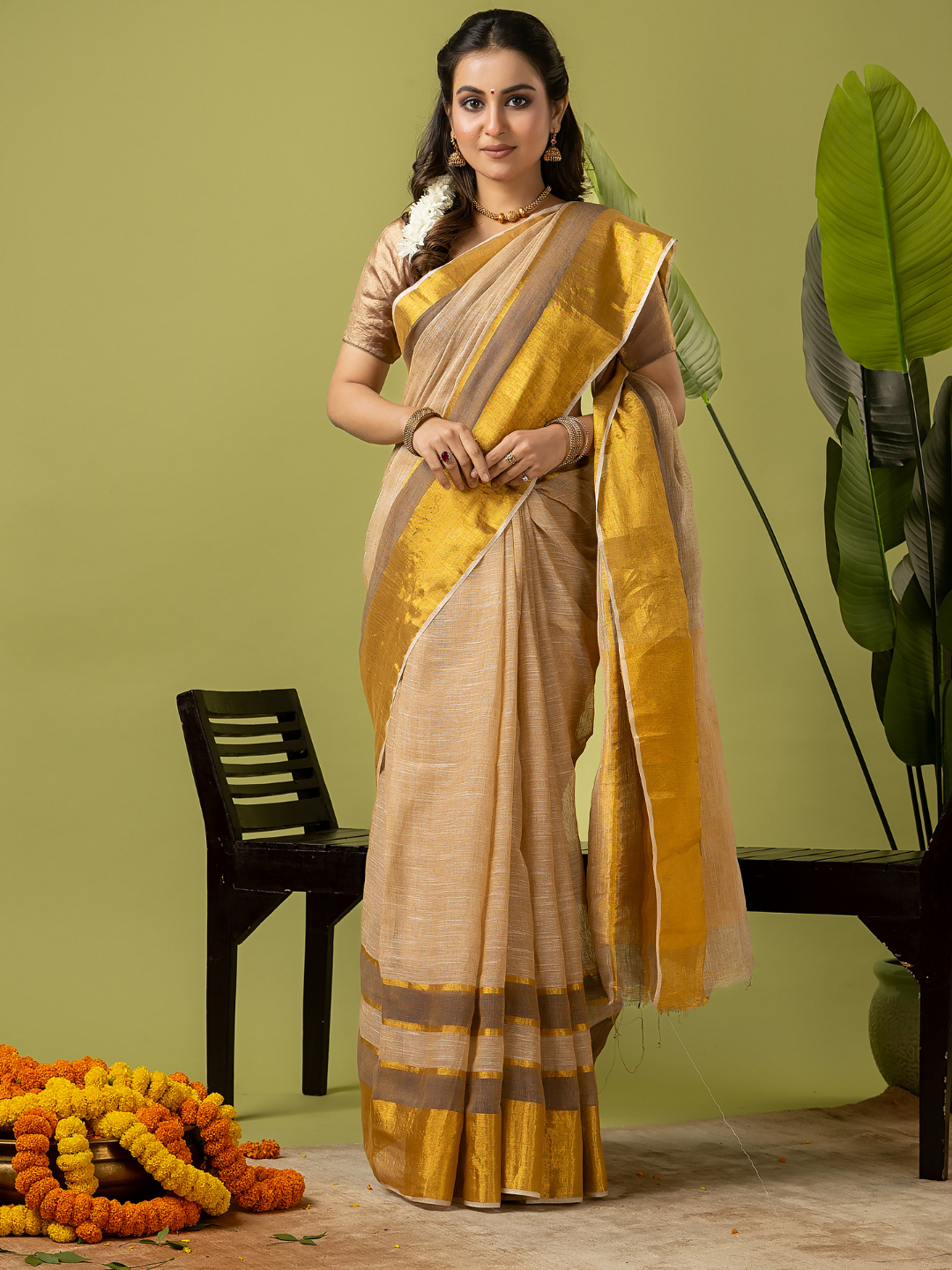 Pure Handloom Linen Saree | Pale Yellow and Yellow | Half and Half style with Contrast Border