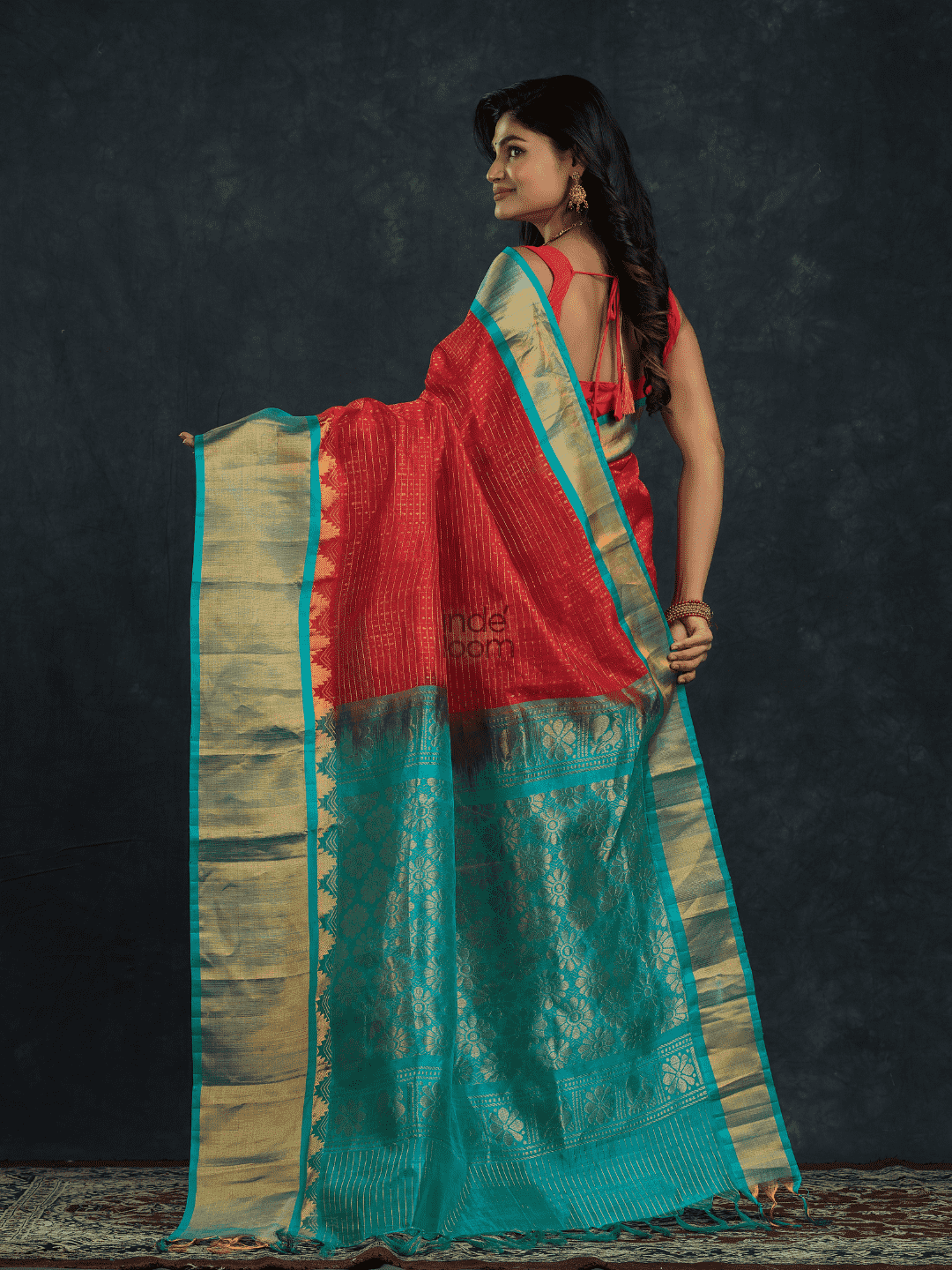 Pure handloom Korvai Silk Cotton Lakshadeepam Saree in Chilli Red and Sky Blue Border - 007
