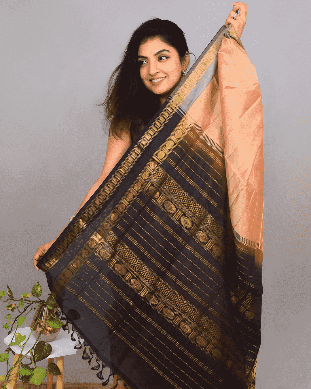 Pure handloom Korvai Silk Cotton Saree in Sepia Brown and Rich Black Border - 008