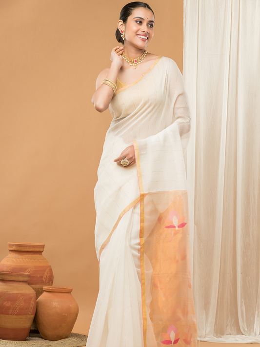 Tissue Muslin Jamdani Saree With Light white And Floral Prints-008