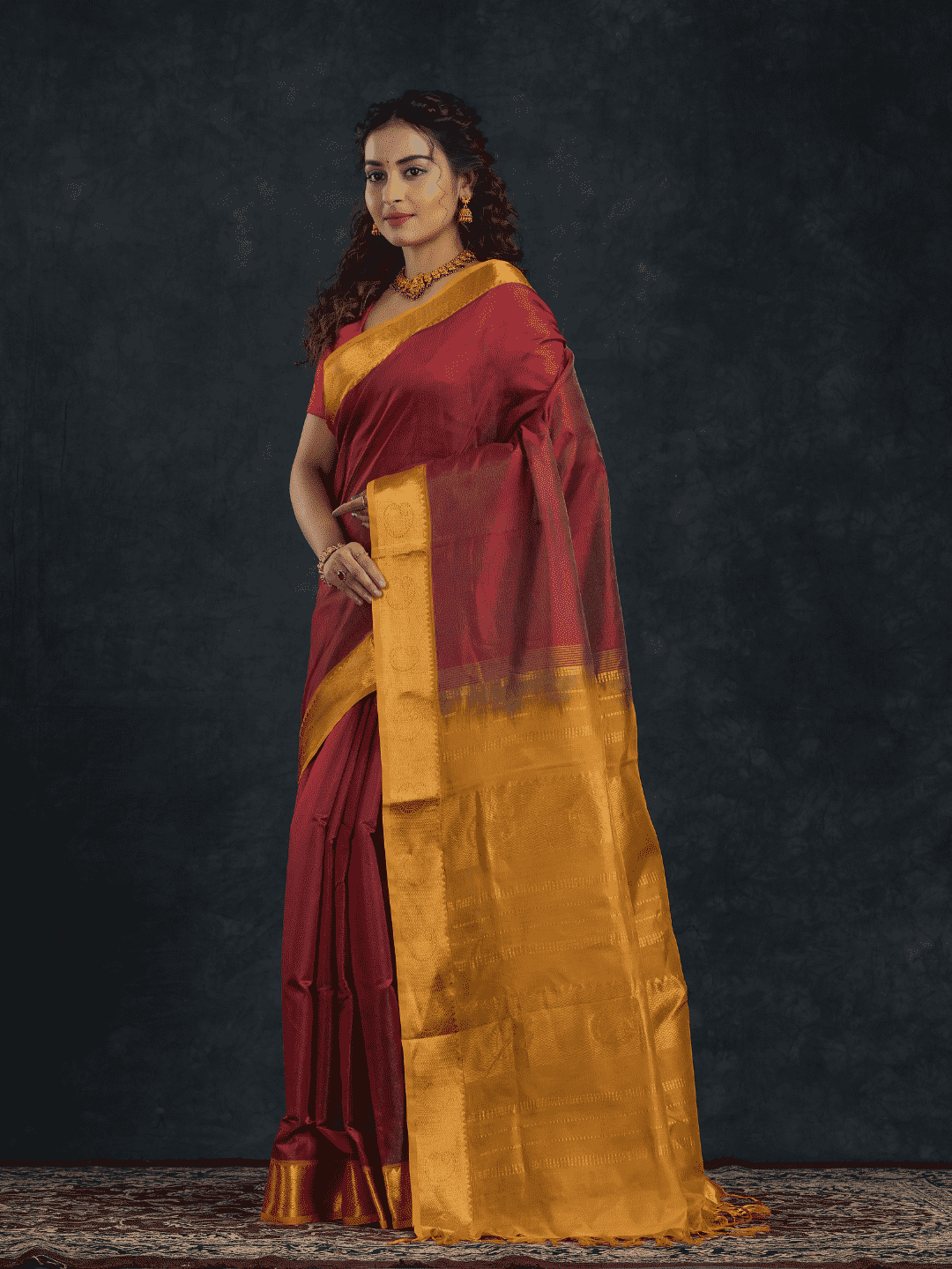 Pure handloom Korvai Silk Cotton Saree in Chilli Red and Golden Yellow Border- 023