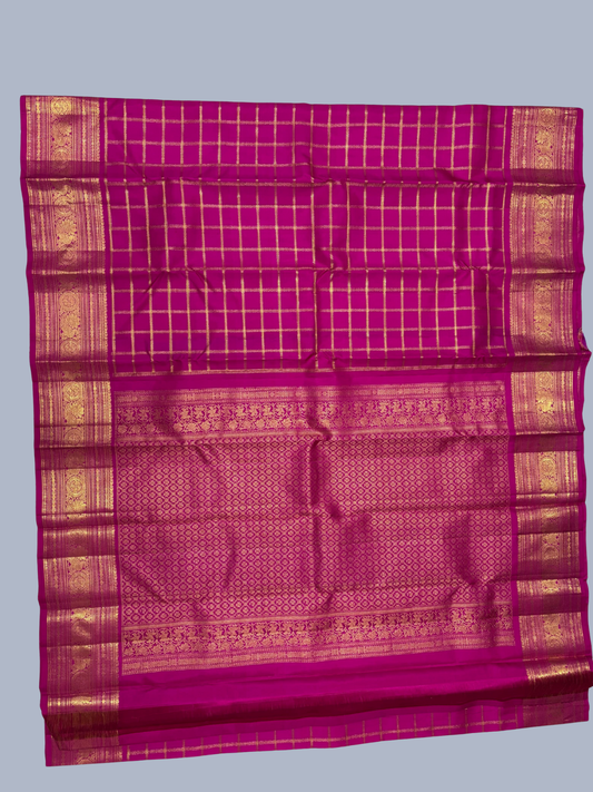 Pure Handwoven Gadwal Silk Saree With Hot Pink - 011