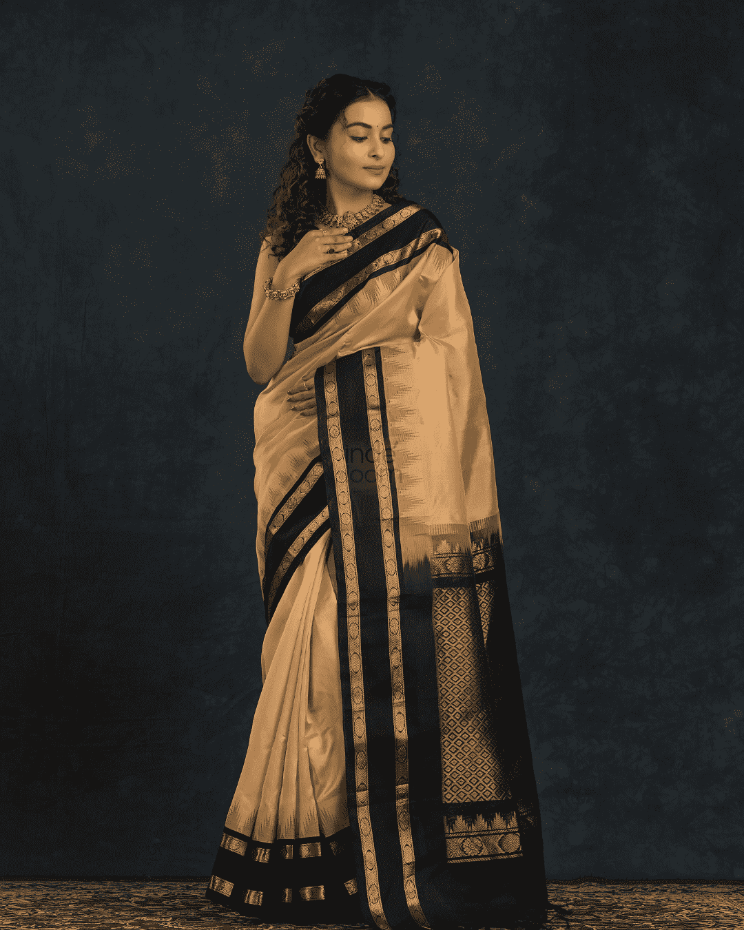 Pure handloom Korvai Silk Cotton Saree in Beige and Coal Black Pallu - 013