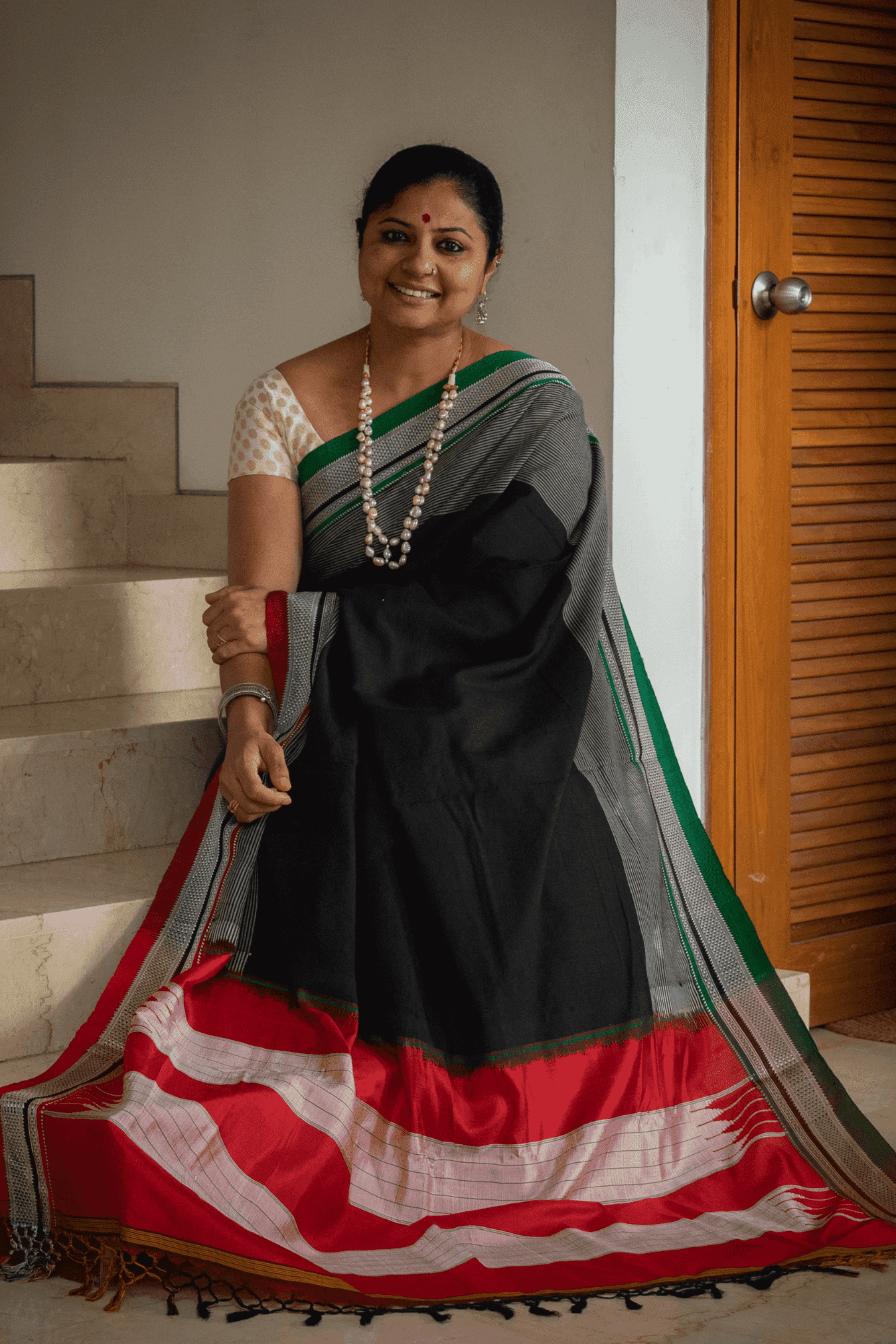 Black and Gray Color Ilkal Saree-002
