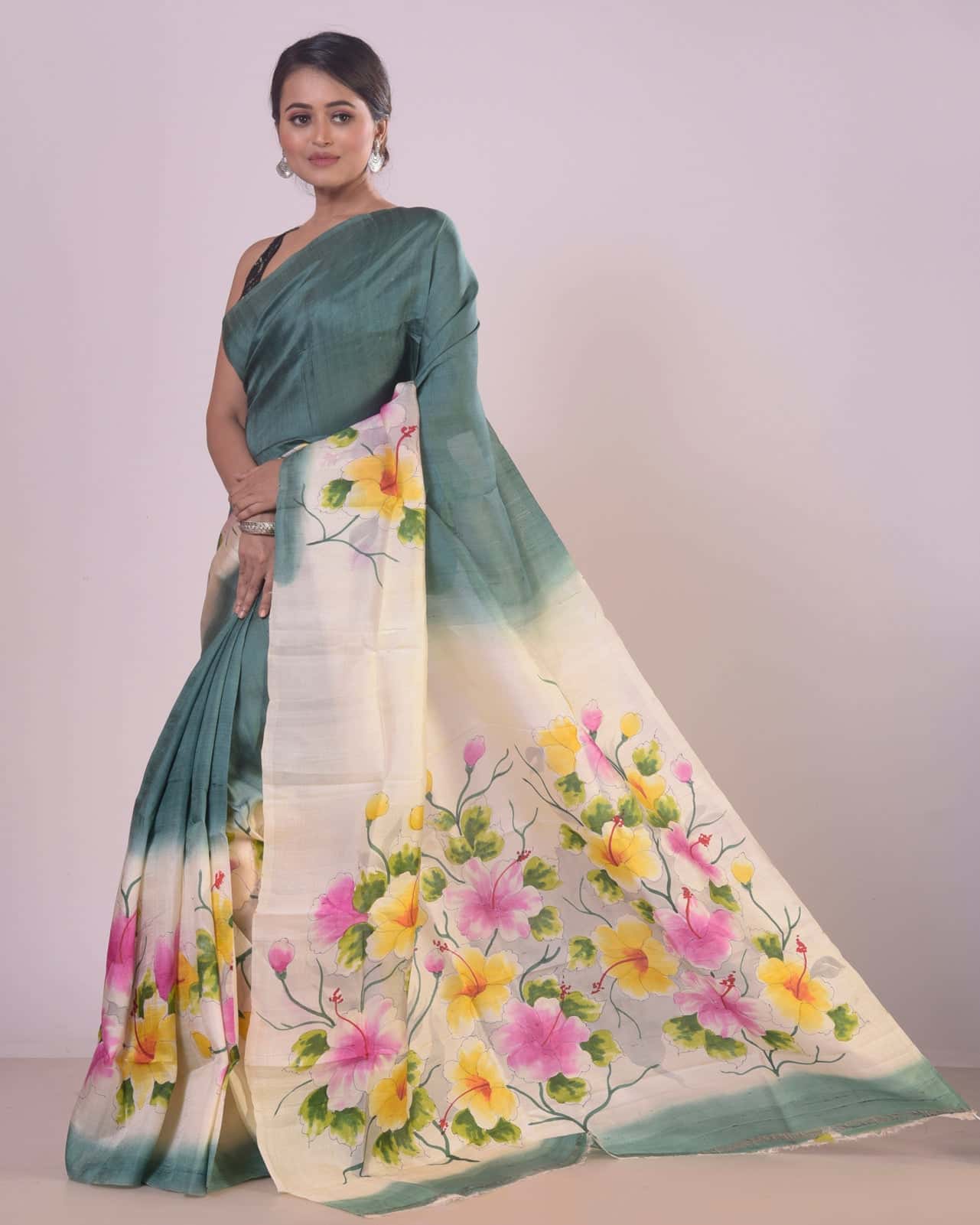 HANDPAINTED MULBERRY HANDLOOM SILK SAREE-037 - indeloom