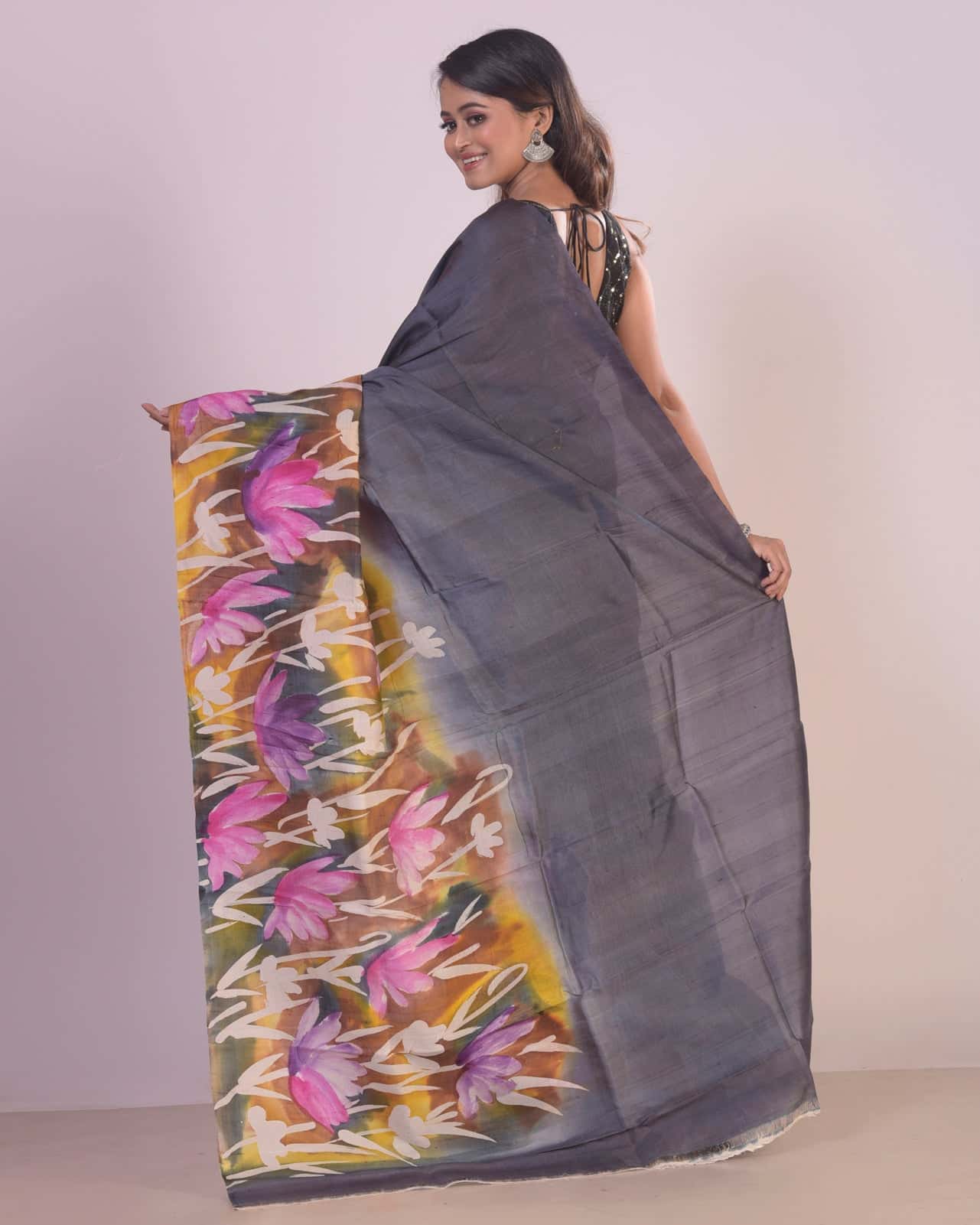 HANDPAINTED MULBERRY HANDLOOM SILK SAREE-040 - indeloom