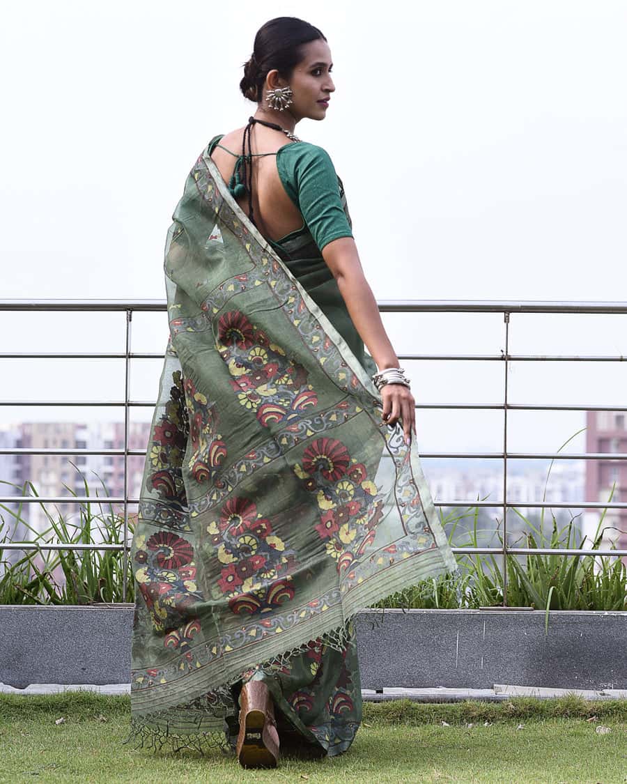 Multicolor Florals on Green Jamdani Saree(Pre-Order)-041