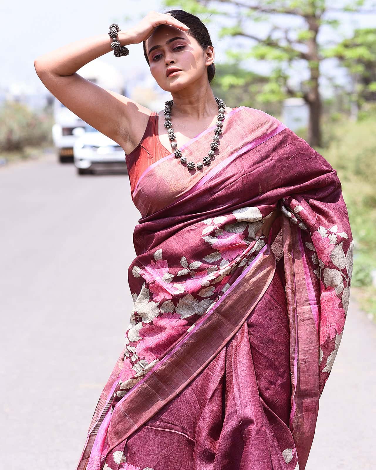 Handpainted Silk Saree-007 - indeloom