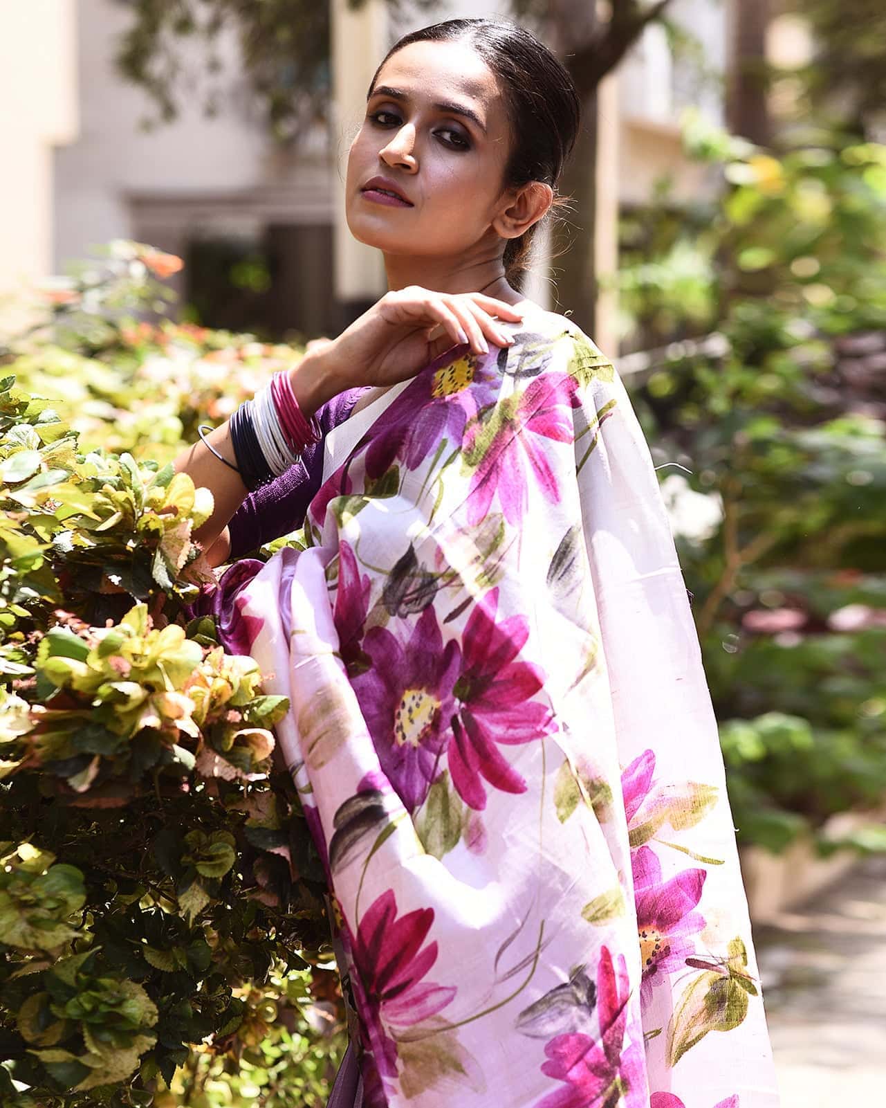 Handpainted Mulberry Handloom Silk Saree-012 - indeloom