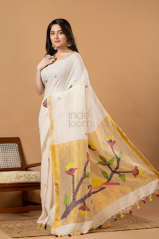 Handwoven Jamdani Muslin Saree | White and Gold | All-over Buttas with All-over Jamdani weaves