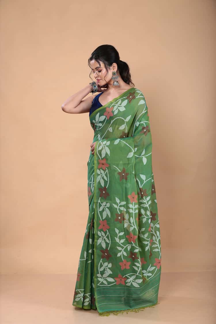 Muslin Jamdani Saree with Emrald Green-129