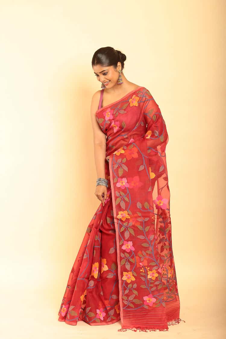 Hand Made Muslin Jamdani Saree With Rose Red -063
