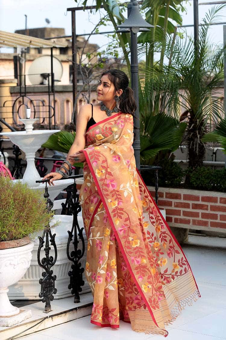 Brown and White Leafs Muslin Jamdani Saree-076 - indeloom
