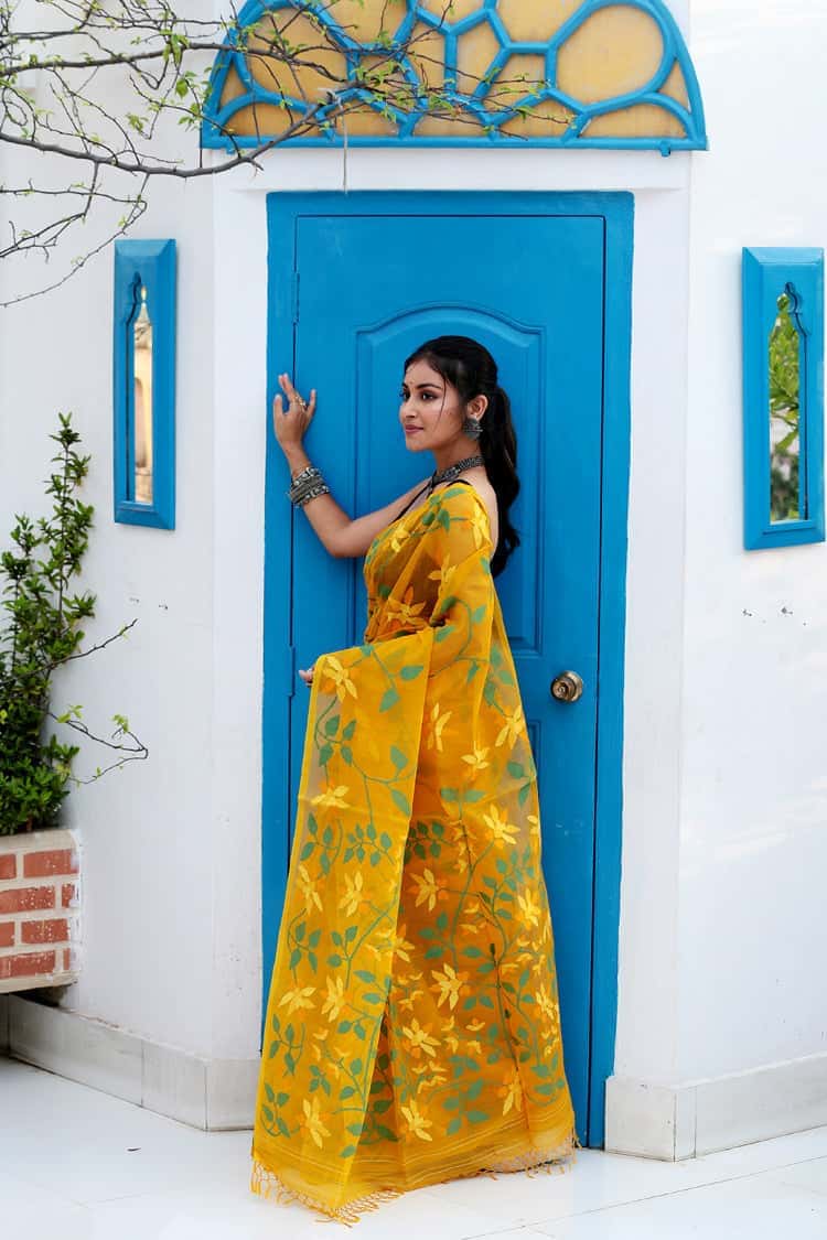 Cyber Yellow Muslin Jamdani Saree-083 - indeloom