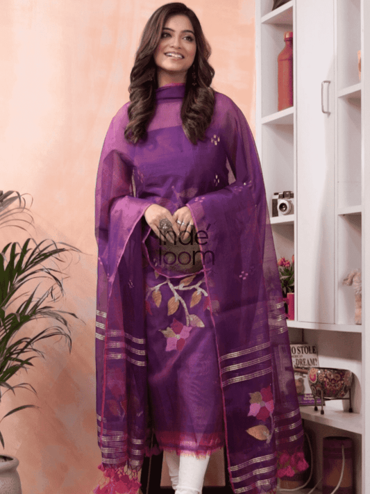 Women's kurti – stylish and comfortable ethnic wear