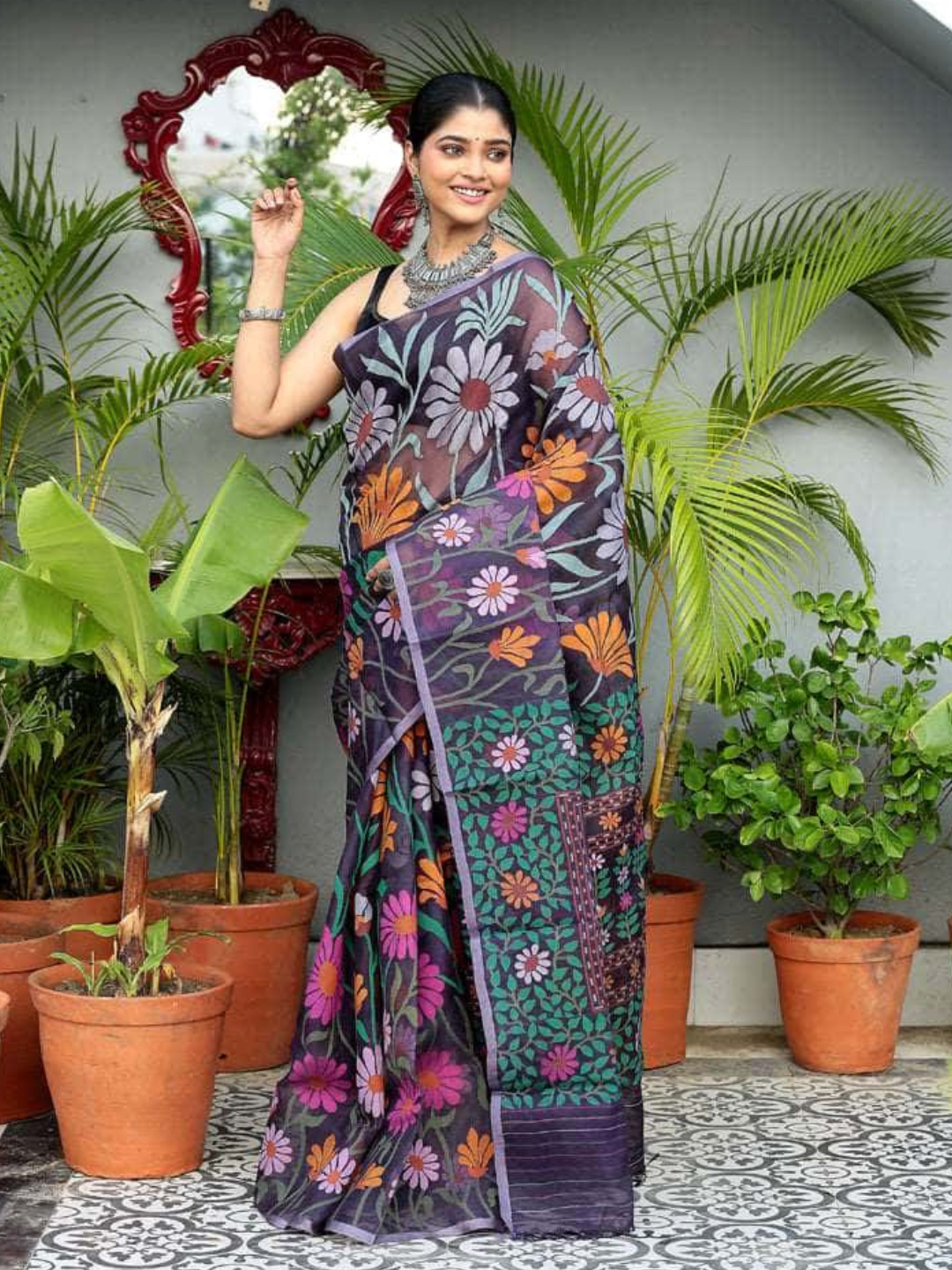 Black and Multicolor Flowers Muslin Jamdani Saree-078