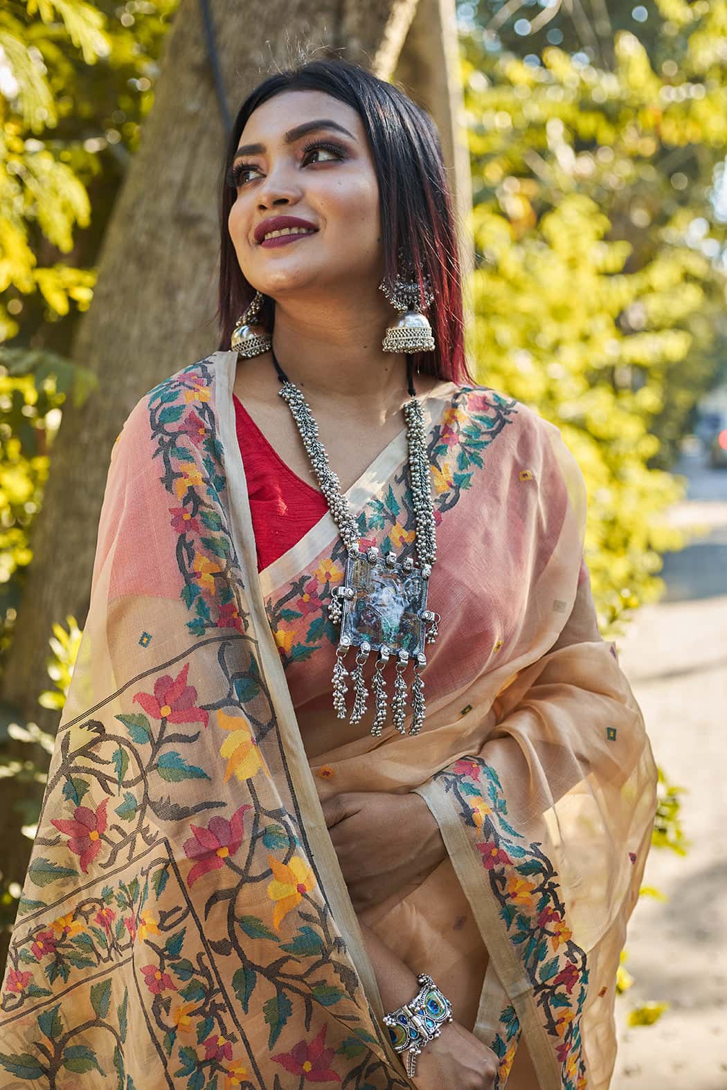 Mellow Cream All Over Floral Silk Jamdani Saree(Pre-Order)-026 - indeloom