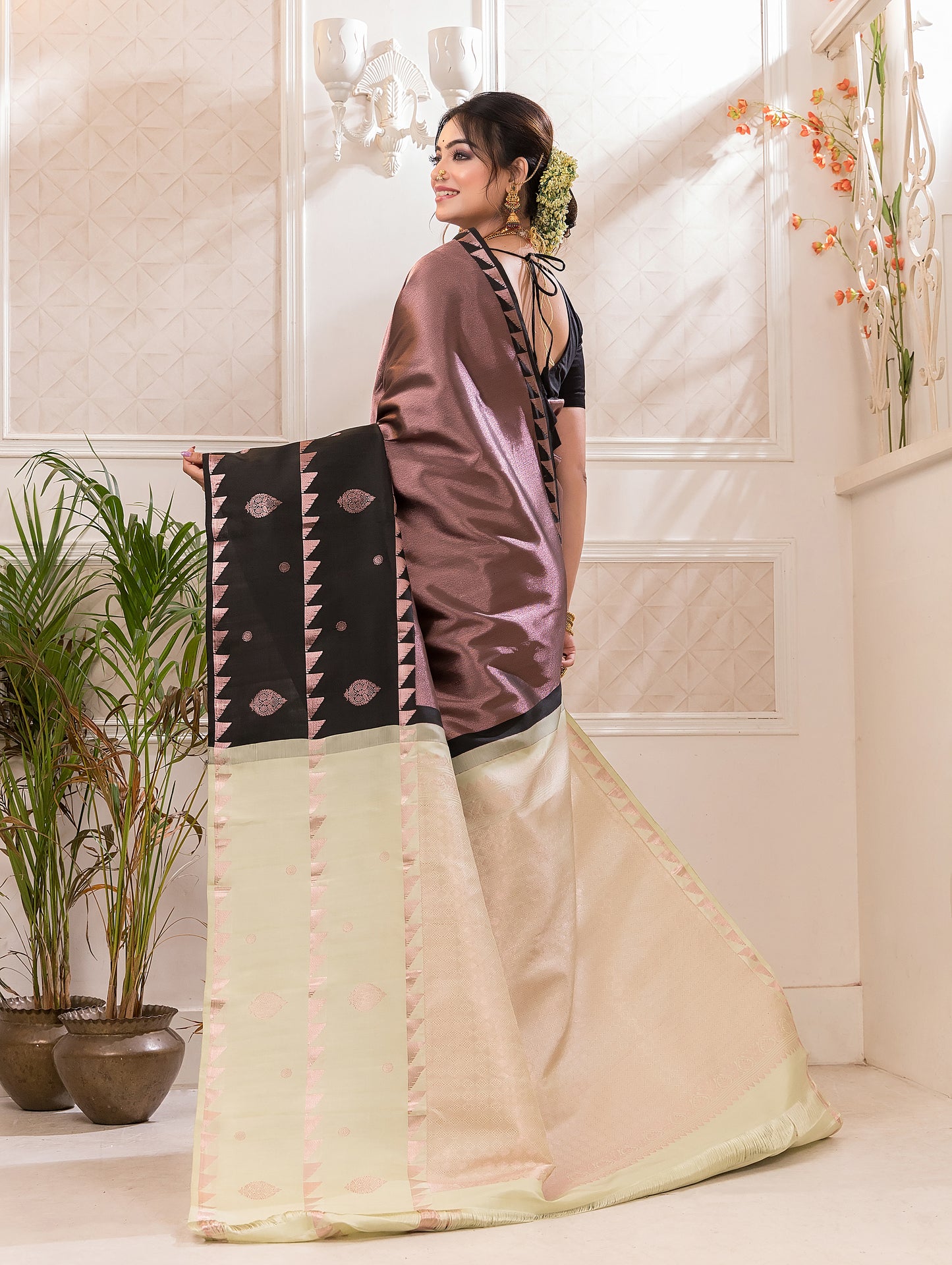 Silk Mark Certified Handloom Kanjivaram Silk Saree  |  Wine Red