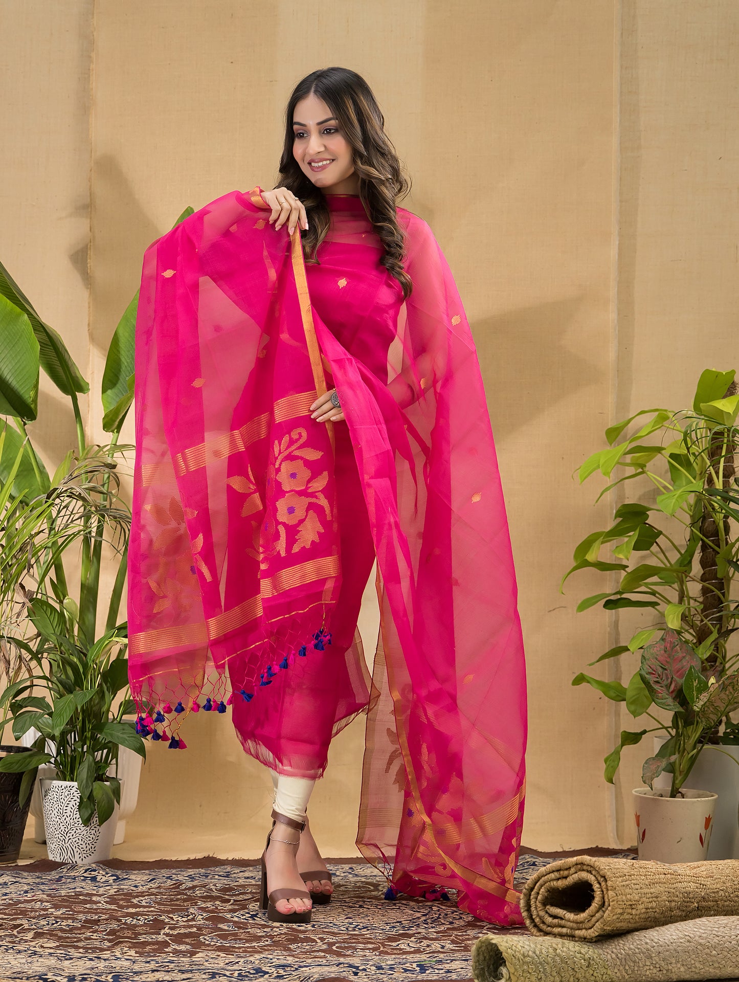 Bright Pink Jamdani 2-Piece Set Kurti & Dupatta (UNSTITCHED) -727