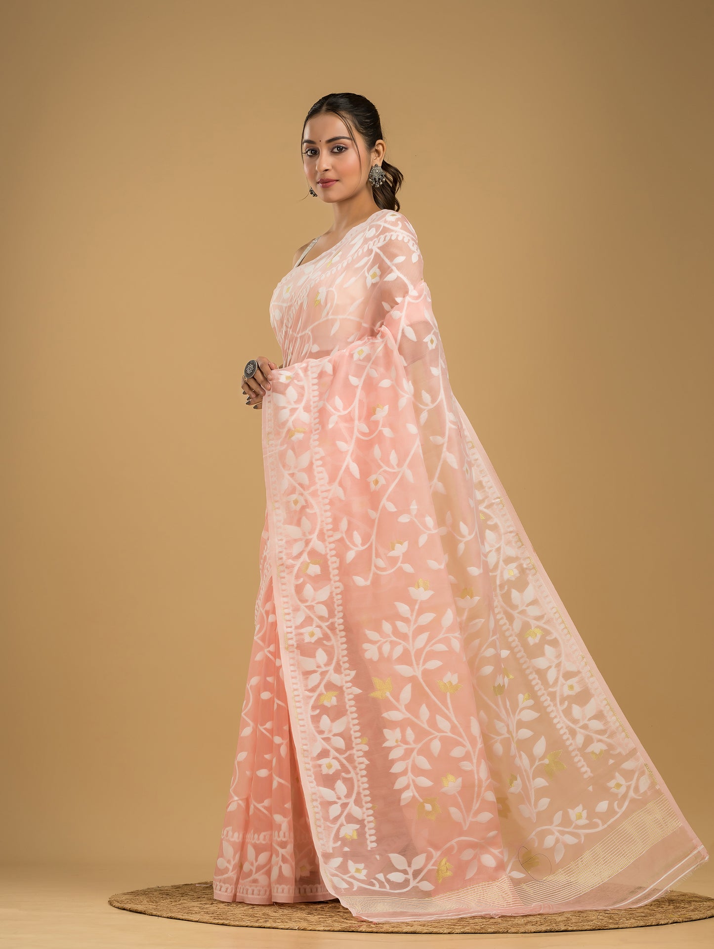 Cotton Silk Jamdani Saree With Light Pink - 023
