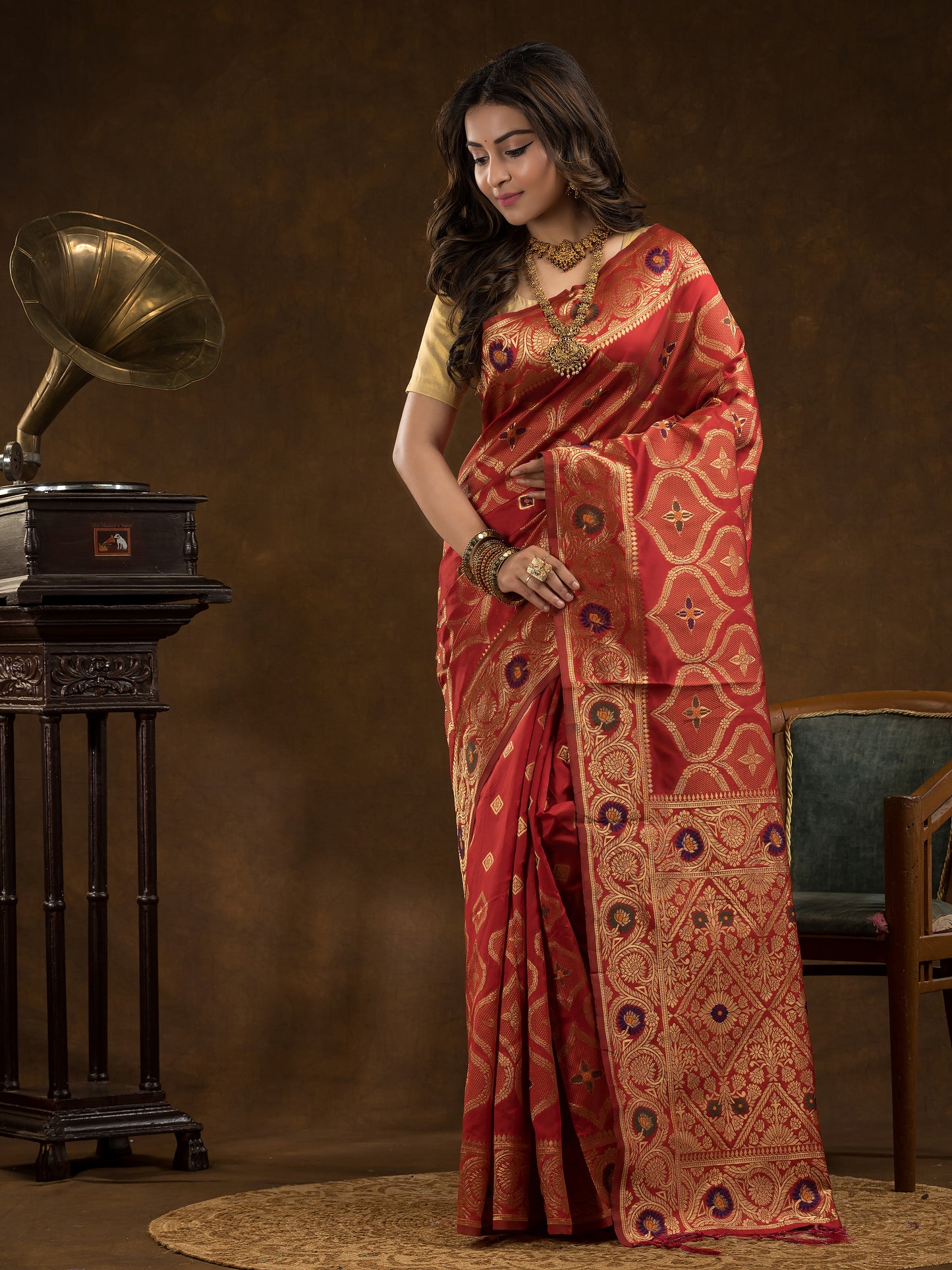 Ethnic woven design Silk blend Jacquard Saree | Ruby Red