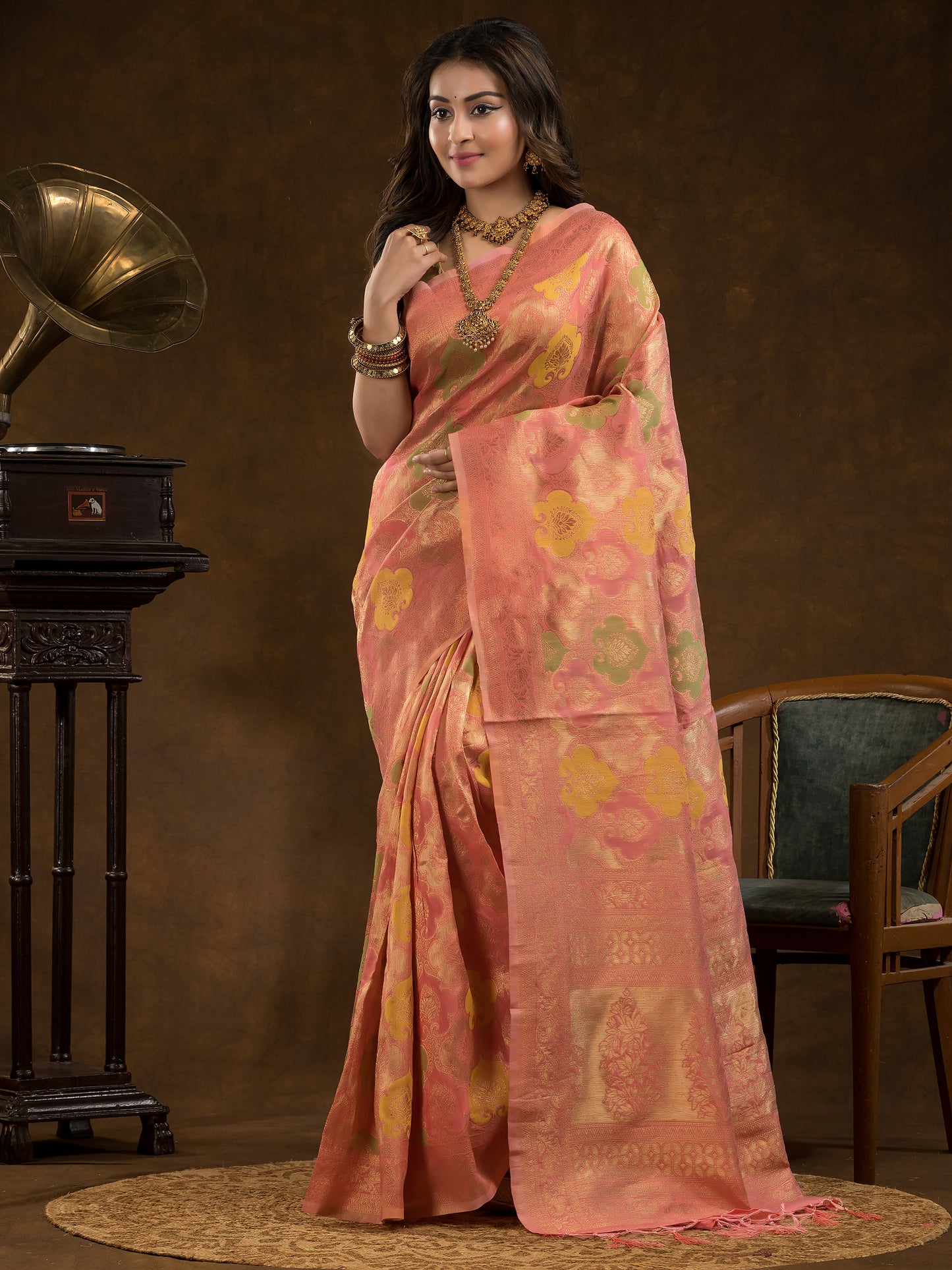 Floral woven design Silk blend Jacquard Saree | Peach Pink