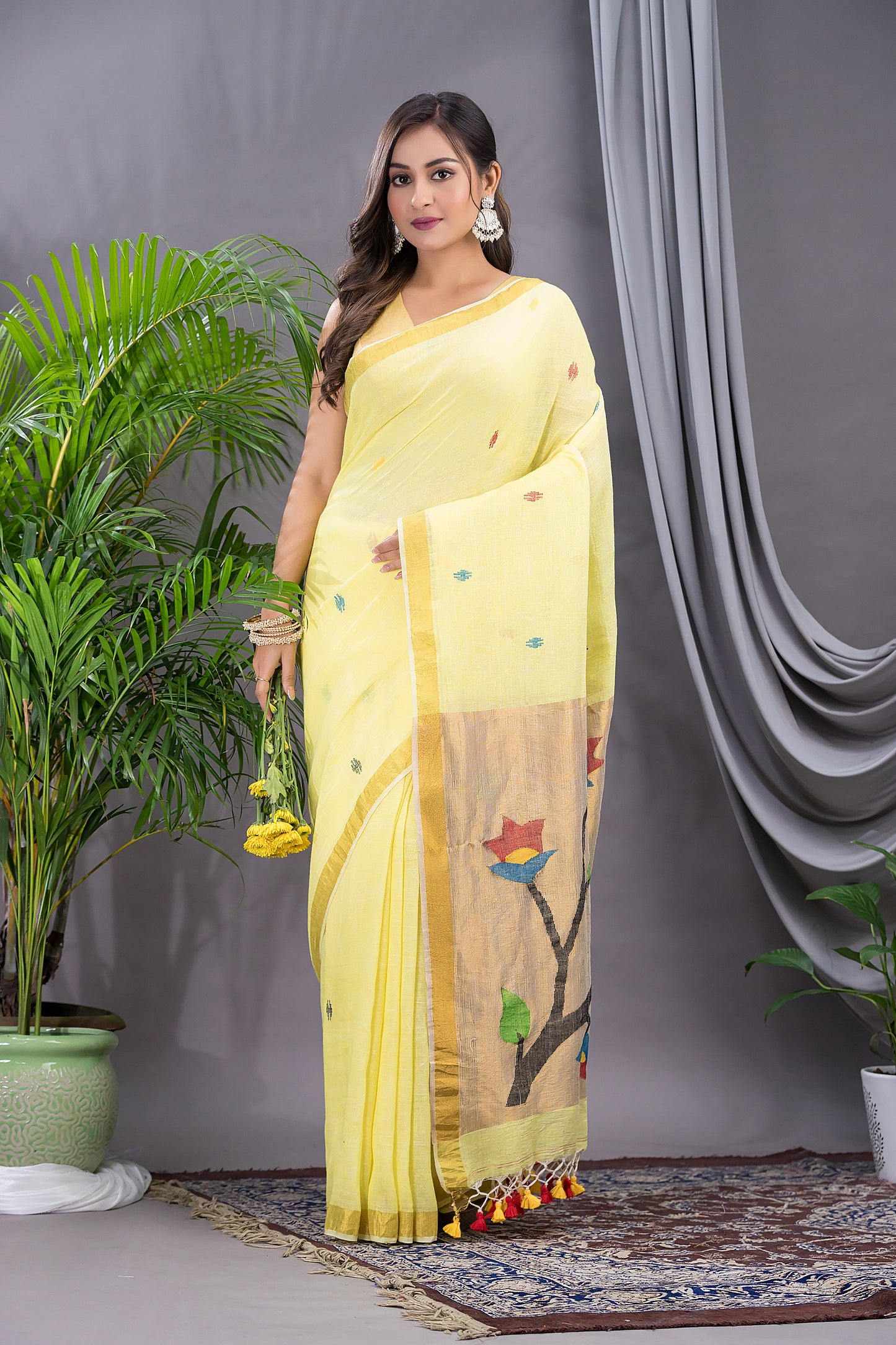 Handwoven Pure Jamdani Linen Saree  |  Sun Yellow