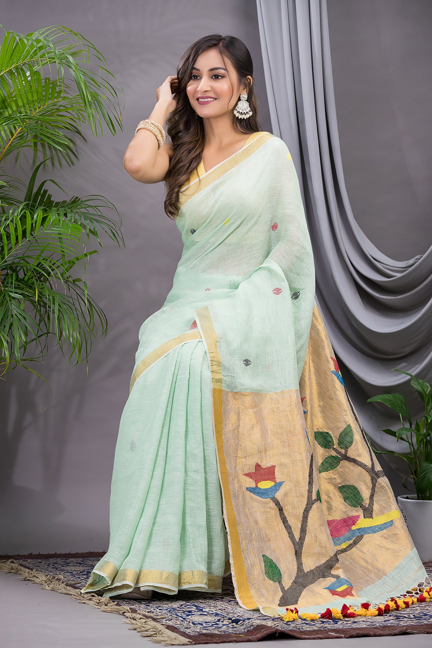 Handwoven Pure Jamdani Linen Saree  |  Sage Green