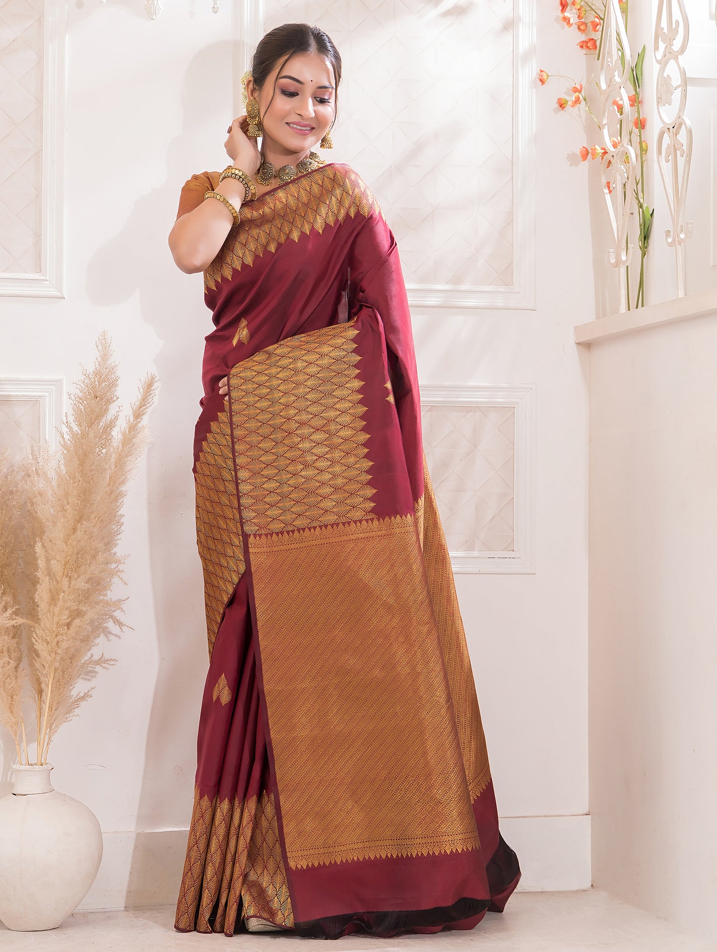 Silk Mark Certified Handloom Kanjivaram Silk Saree  |  Maroon Red