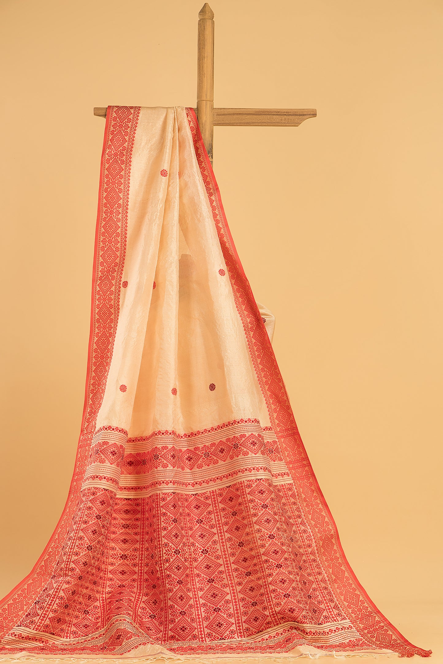 Hand Made Jamdani Saree With Cream White - 082