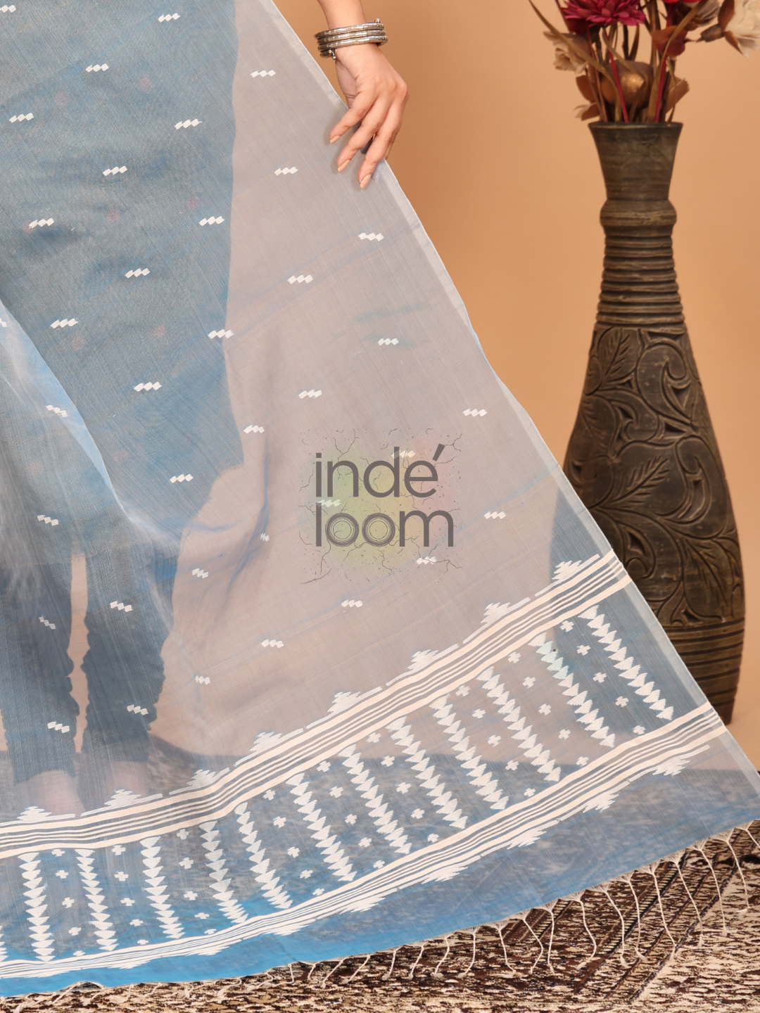 Pure Handloom Muslin Jamdani Dupatta With Light Blue - 025