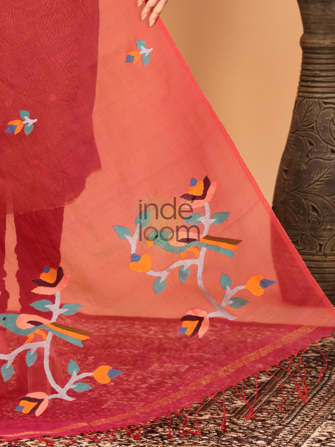 Pure Handloom Muslin Jamdani Dupatta With Classic Red - 027