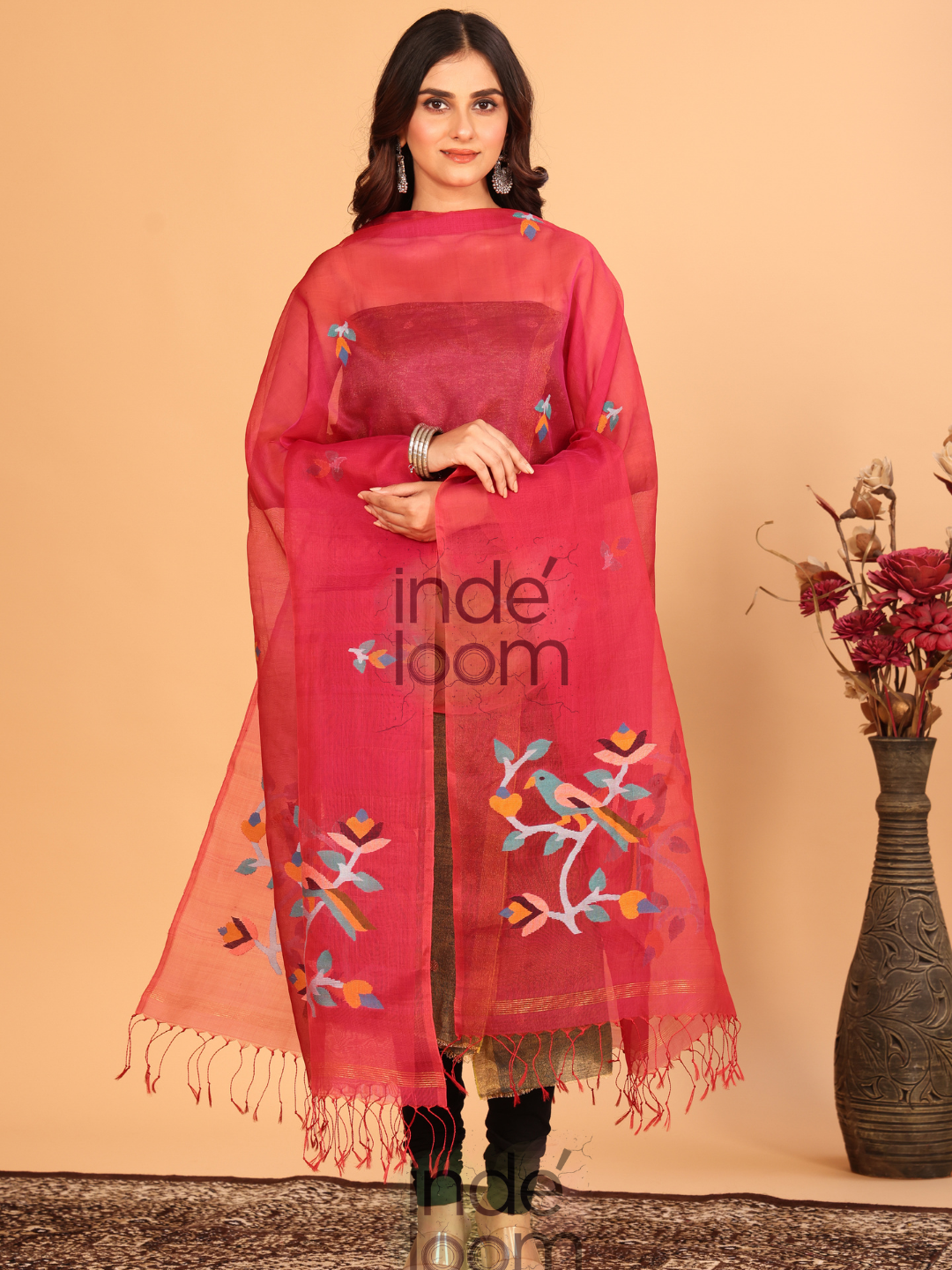 Pure Handloom Muslin Jamdani Dupatta With Classic Red - 027