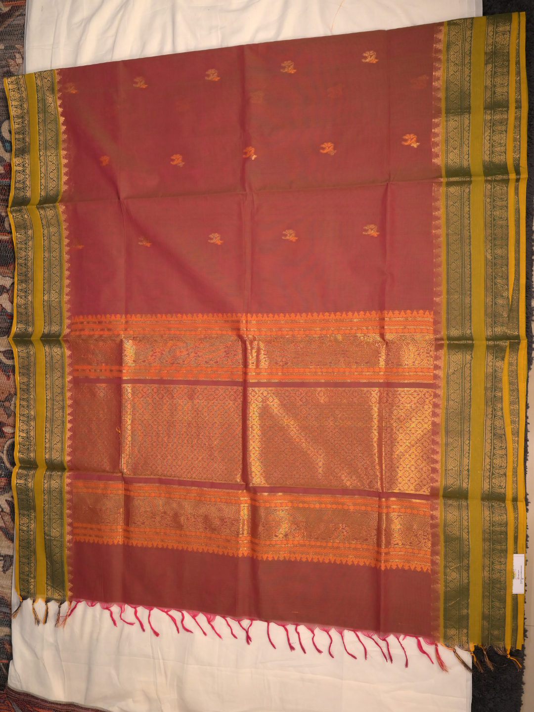 Kanchi Cotton|Dual Tone Red & Leaf green/ Green