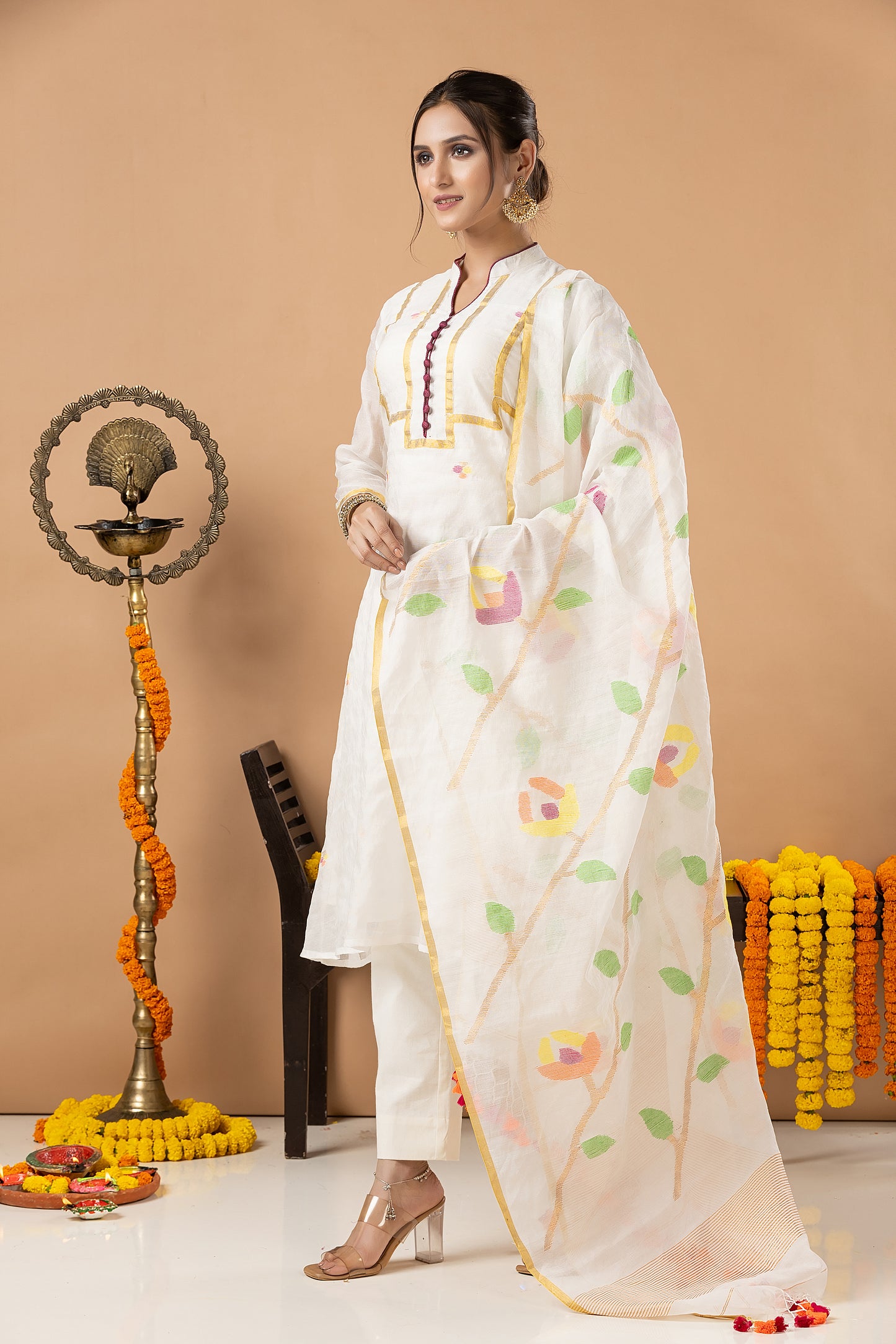 Handwoven Jamdani Muslin Unstitched 2-piece Kurti | White | Scattered Buttas with Floral border