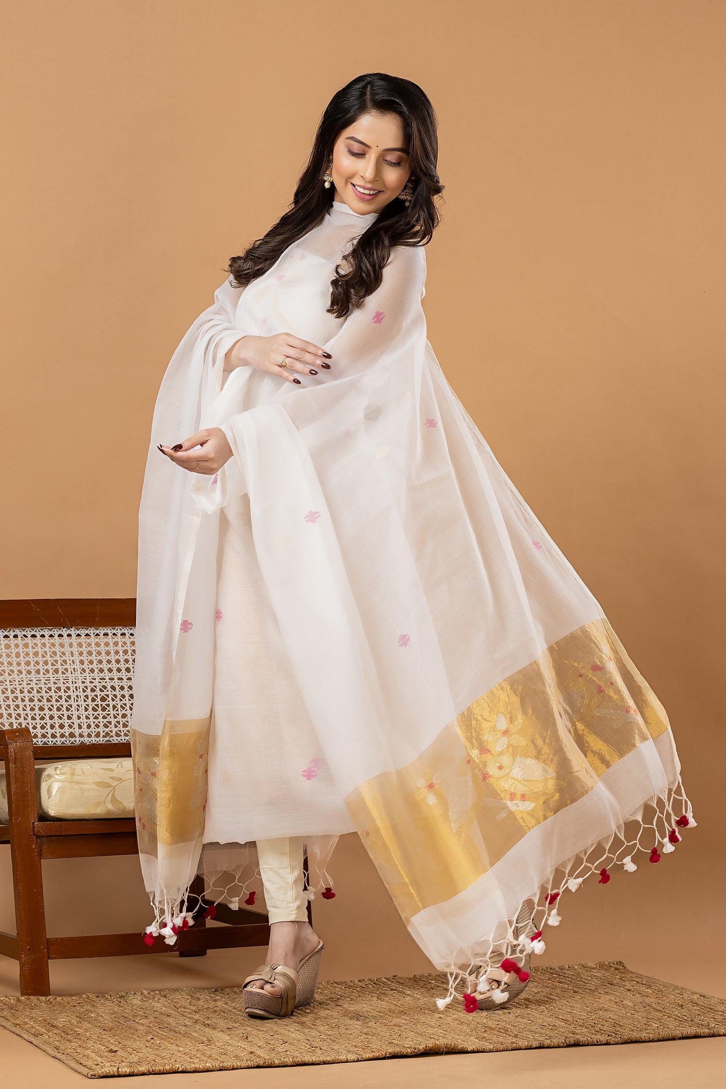 Handwoven Jamdani Muslin Unstitched 2-piece Kurti | White | Scattered Buttas with Floral border