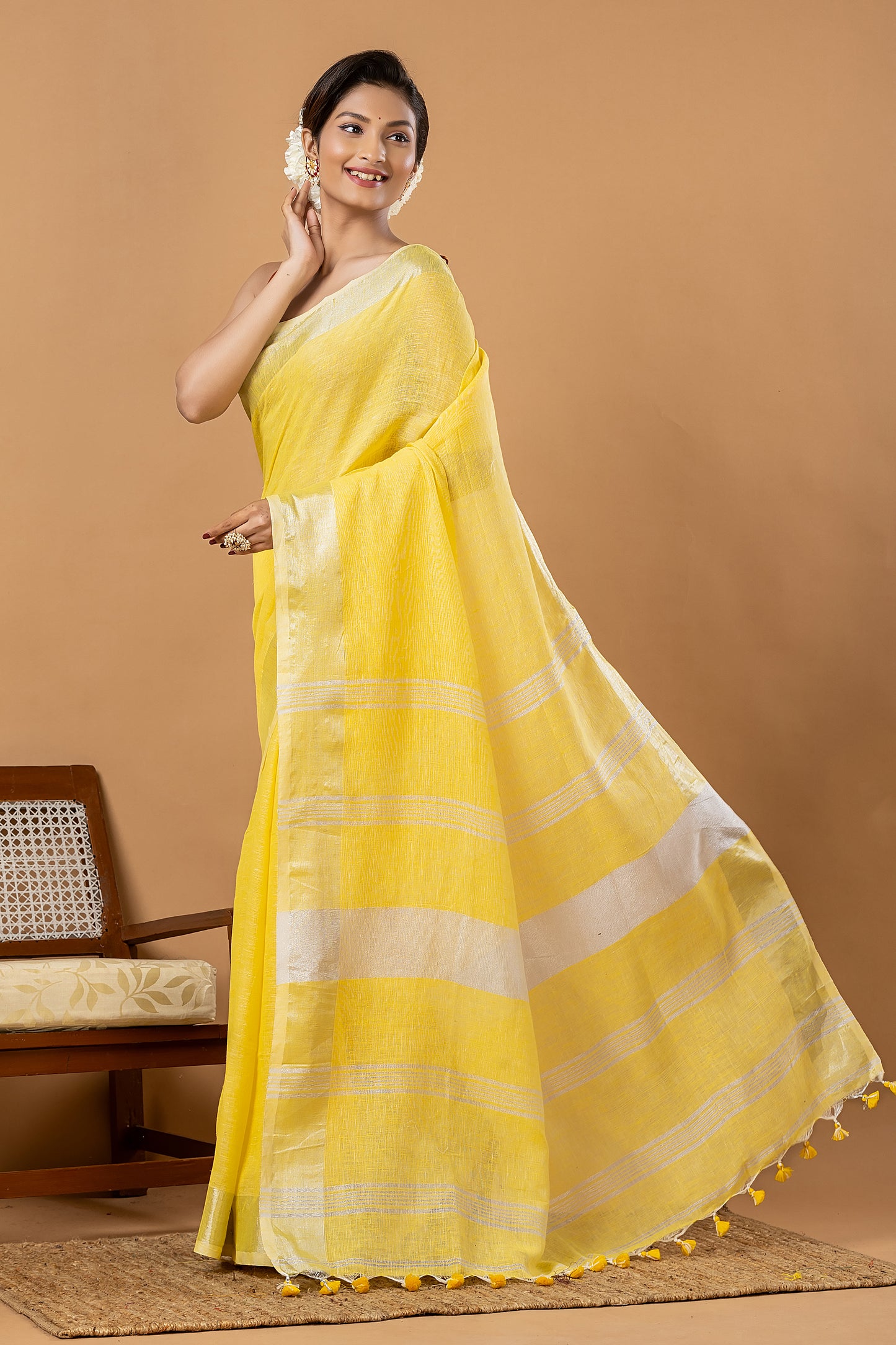 Pure Handloom Linen Saree | Yellow and White | Plain Body with Ribbon border
