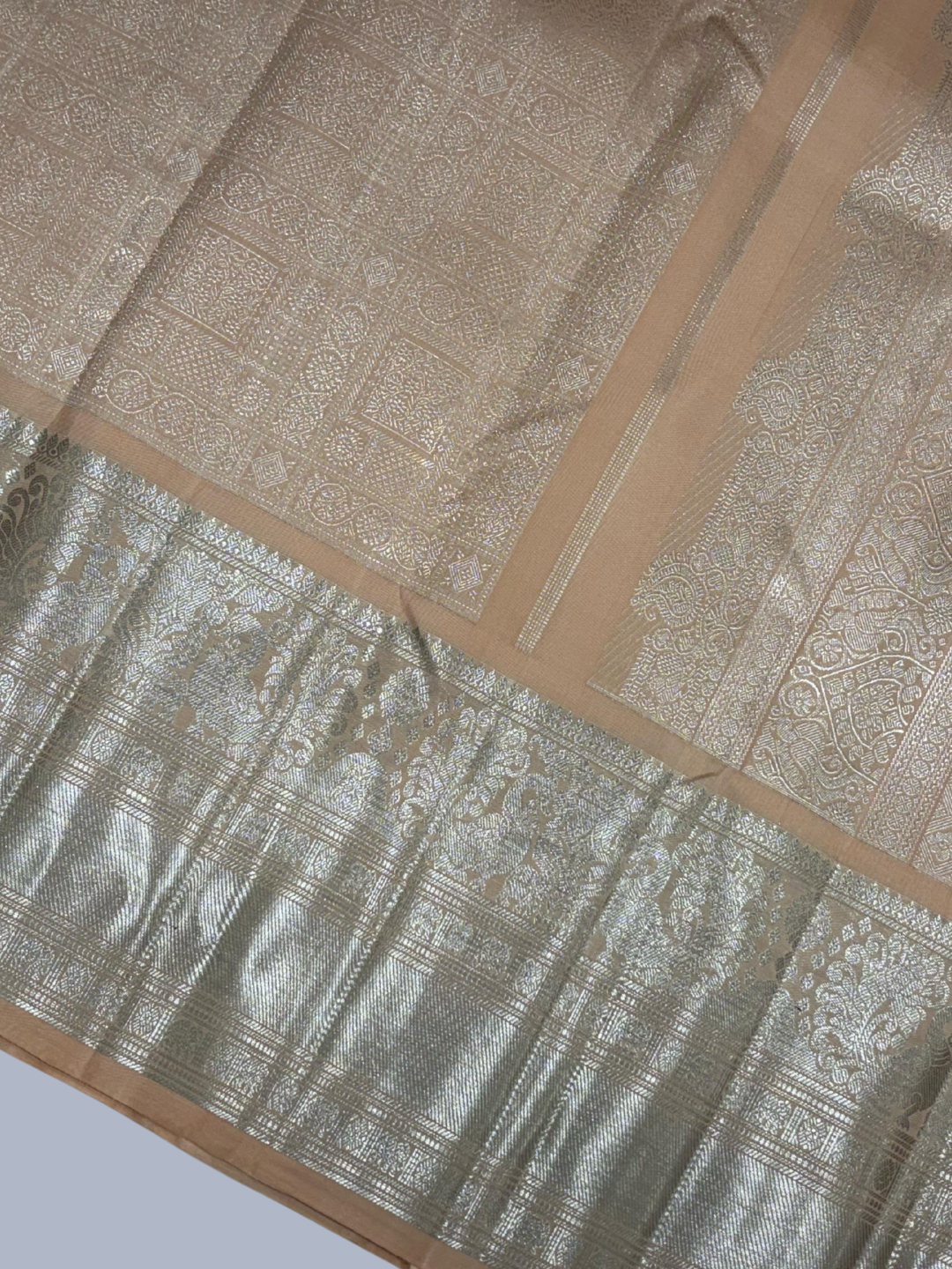 Pure Handwoven Gadwal Silk Saree Cream - 203