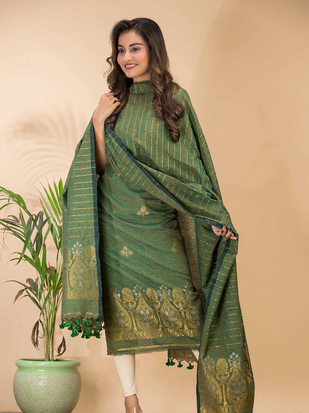 Forest Moss | Handloom Jamdani Linen Unstitched 2-Piece Kurti | Benaras Design