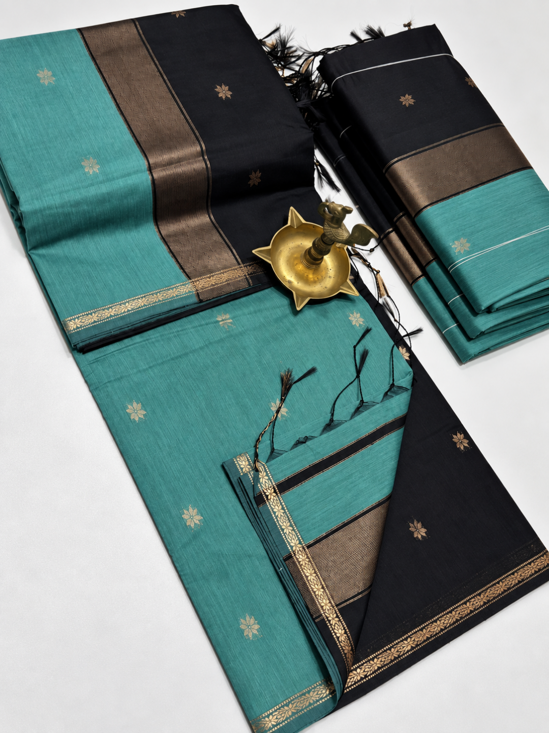 Maheshwari Silk Cotton Saree – Festive Elegance | Jade Green
