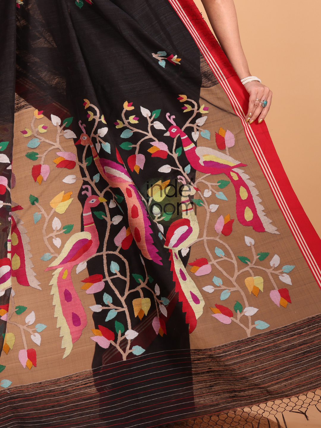 Matka Silk Jamdani Saree With True Black - 149