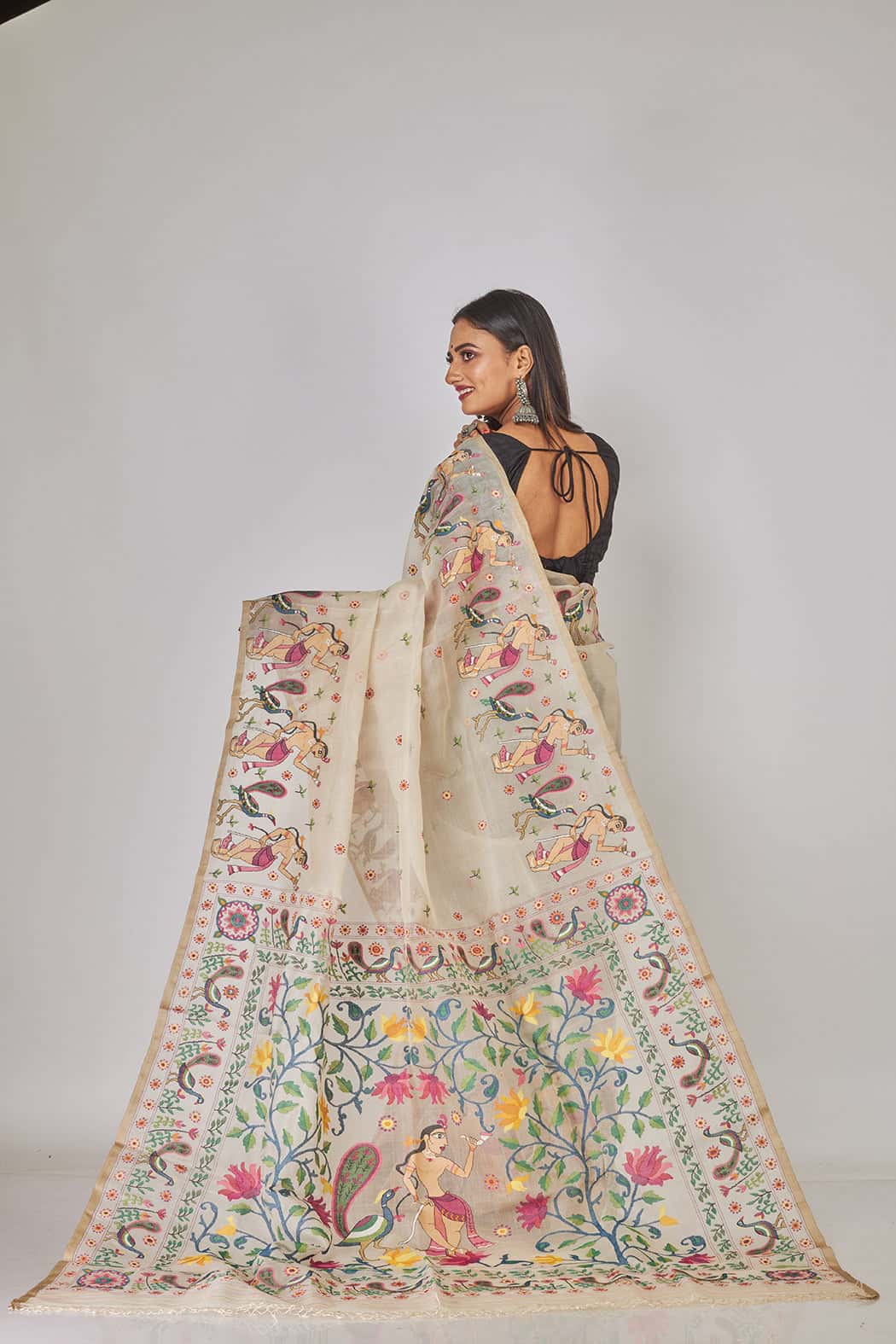 Handwoven Pure Jamdani Muslin Saree  |  Warm Ivory